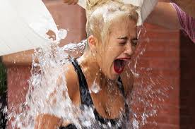 Van sympathie naar cash: The Ice Bucket Challenge